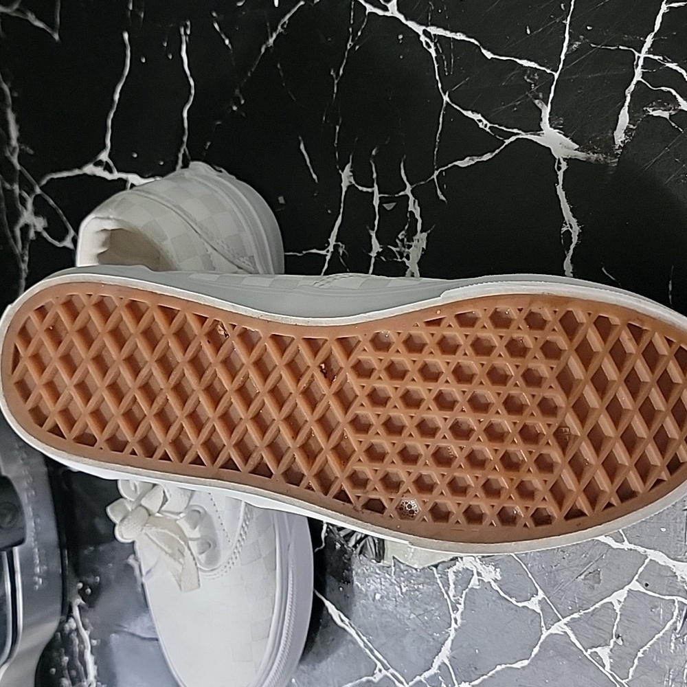 Vans White Canvas Sneakers Classic Style - Picture 5 of 5